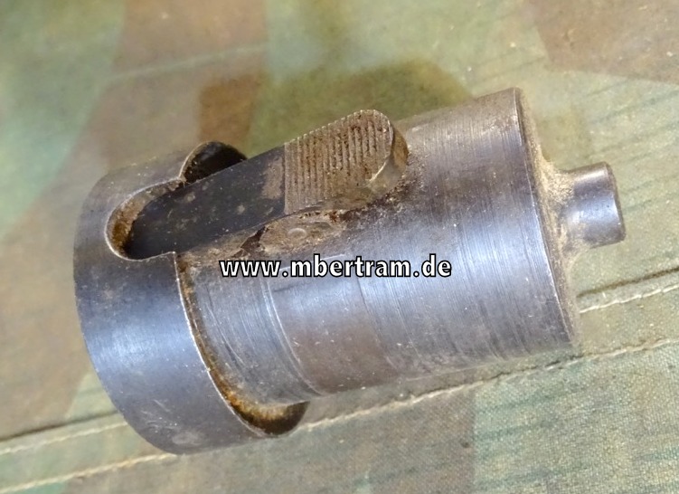 Wehrmachts Mg 34 Kolbenanschluss,  Schraube abgebrochen