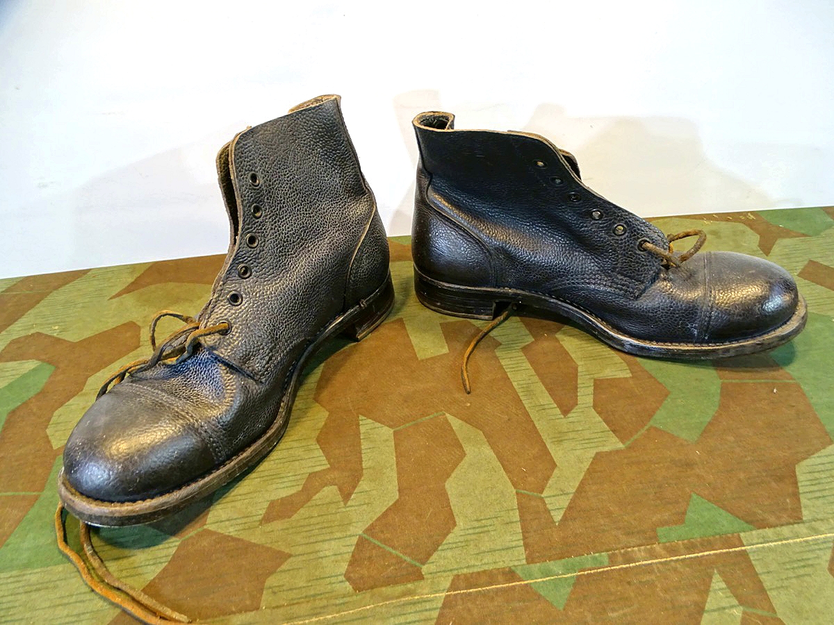Halbschuhe / Schnürschuhe / Marschschuhe Britisch Army,  Gr. 8, 50er Jahre, wie 2. Weltkrieg. 