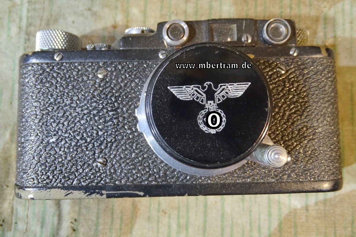 Teil Replik: Luftwaffen Leica Kammera.