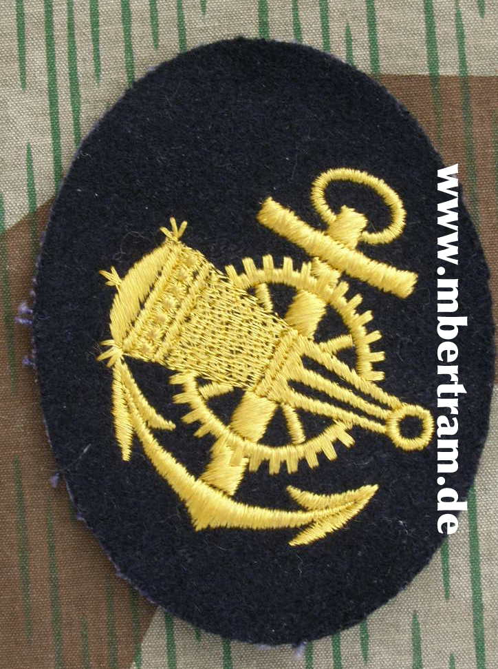 Kriegsmarine Ärmelabzeichen Sperrwaffenmechanikermaat, bl.