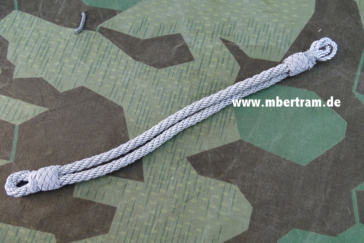 Wehrmacht Mützenkordel für die Offizierschirmmmütze Metallgepinst, 32,5cm