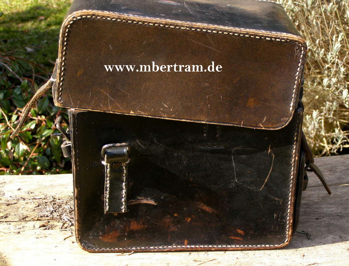 Luftwaffe eckige Leder Tasche Glühzündapparat 39, 1940