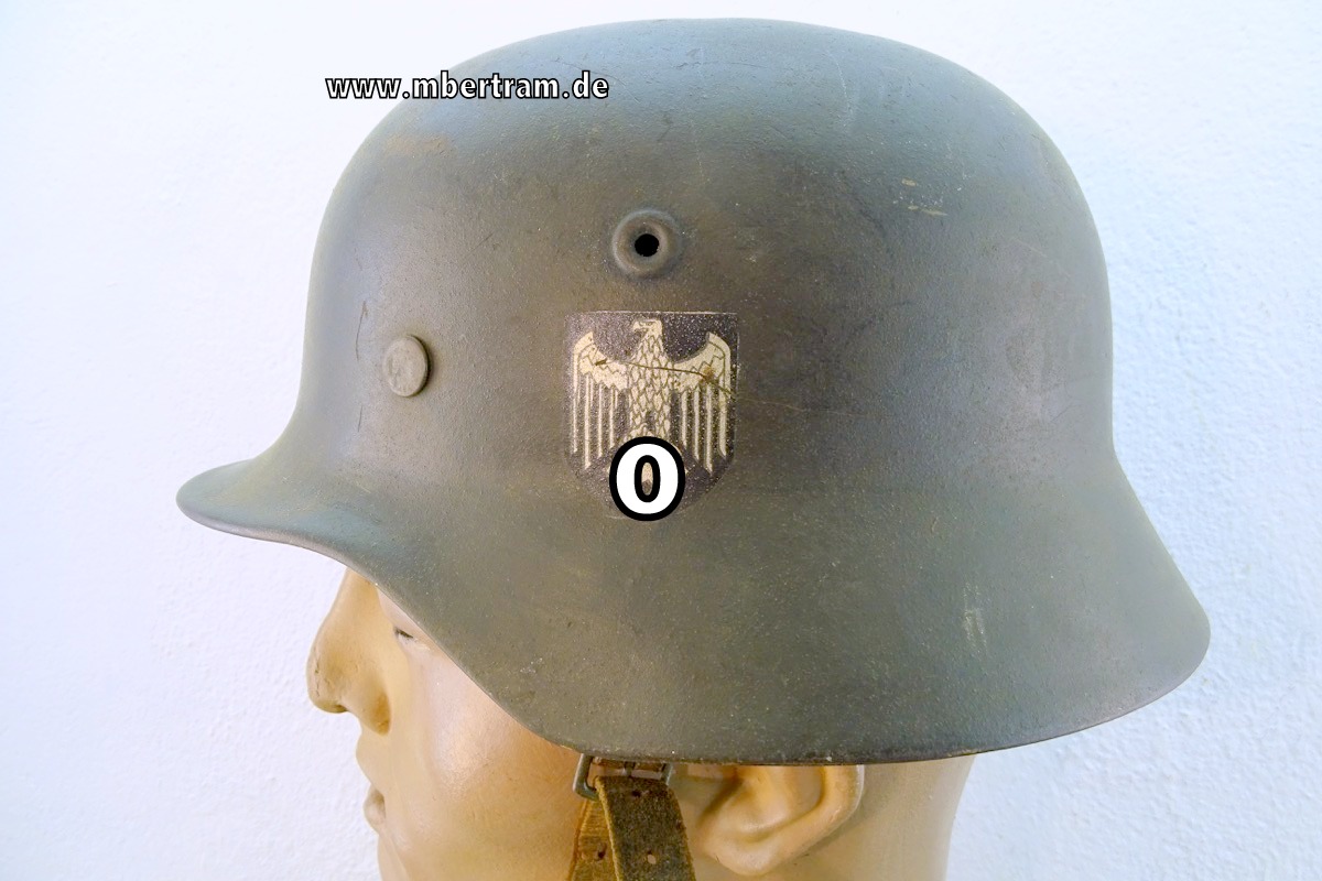 Wehrmacht Heer Stahlhelm M40 mit Adler Emblem