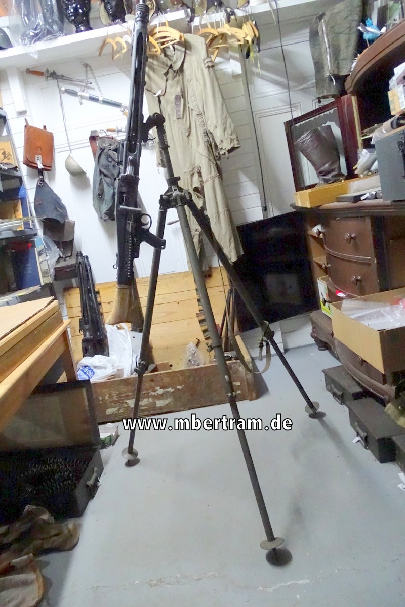 7356-15881e46468a17 Fliegerdreibein/ Fla Lafette MG42, MG 42/53,  MG1-3