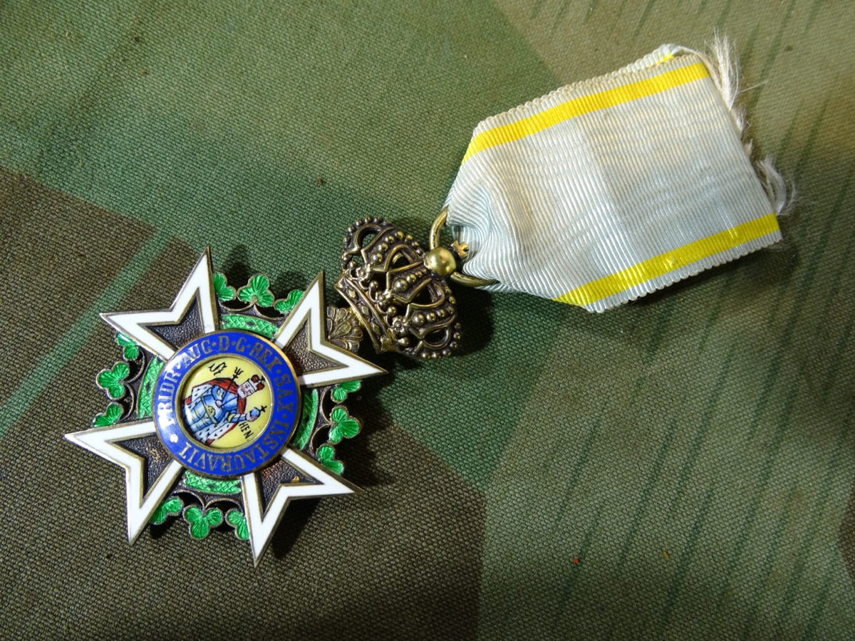 Sachsen Ritterkreuz des Militär St.Heinrich Ordens, emailliert, Silber vergoldet