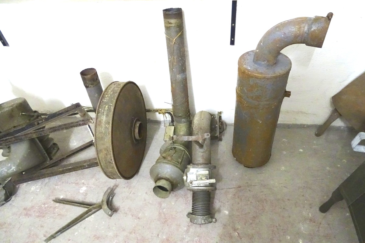Bunker Lüftungsanlage mit Filter und Motor, Rheinwerk
