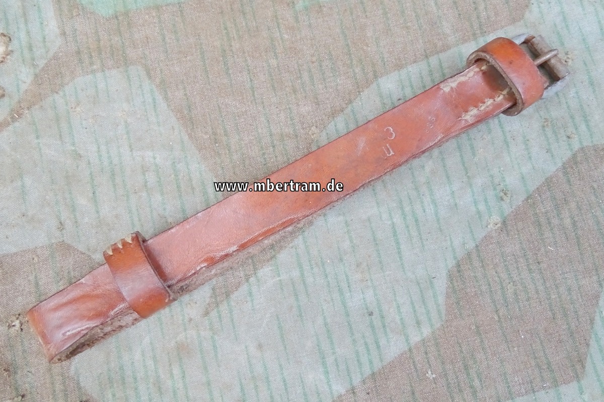 Verbindungsstück für Halfter Wehrmacht ," gcu 1943" WaA 938,ca.  21cm