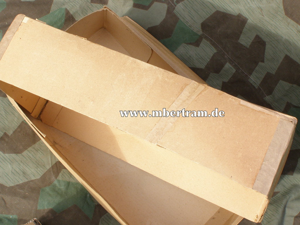 13513-28 Komplettes Luftschutz Gasjäckchen in Originalkarton