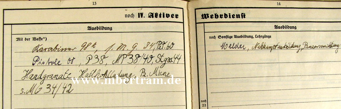 624-32 Wehrstammbuch Nahkpf Ausbildung, Pz.Vern.abz.,EK2, NkSp.