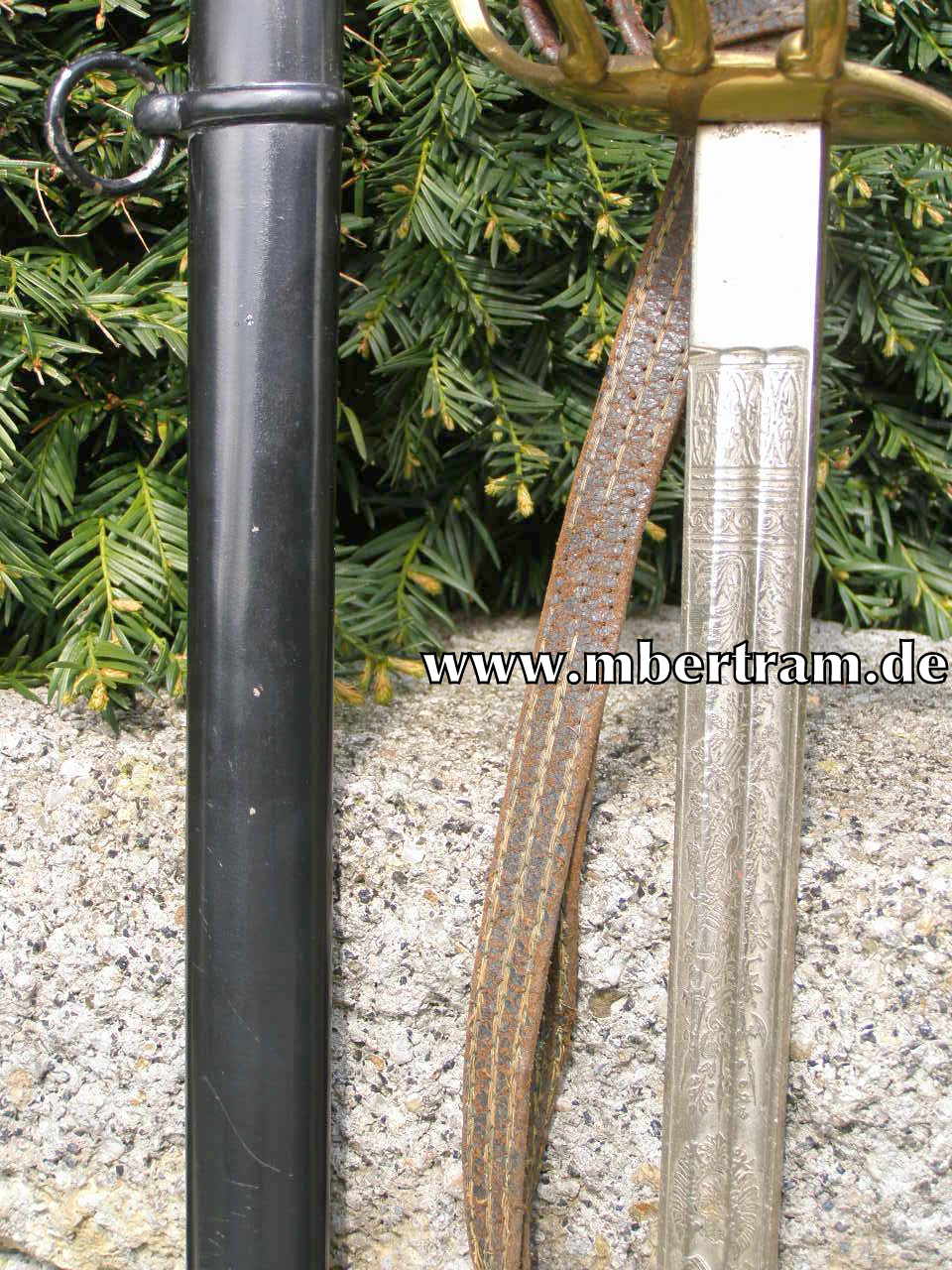 10304-4 Extra-Kürassier-Degen M 1854 -Klingenätzung, Portepee.