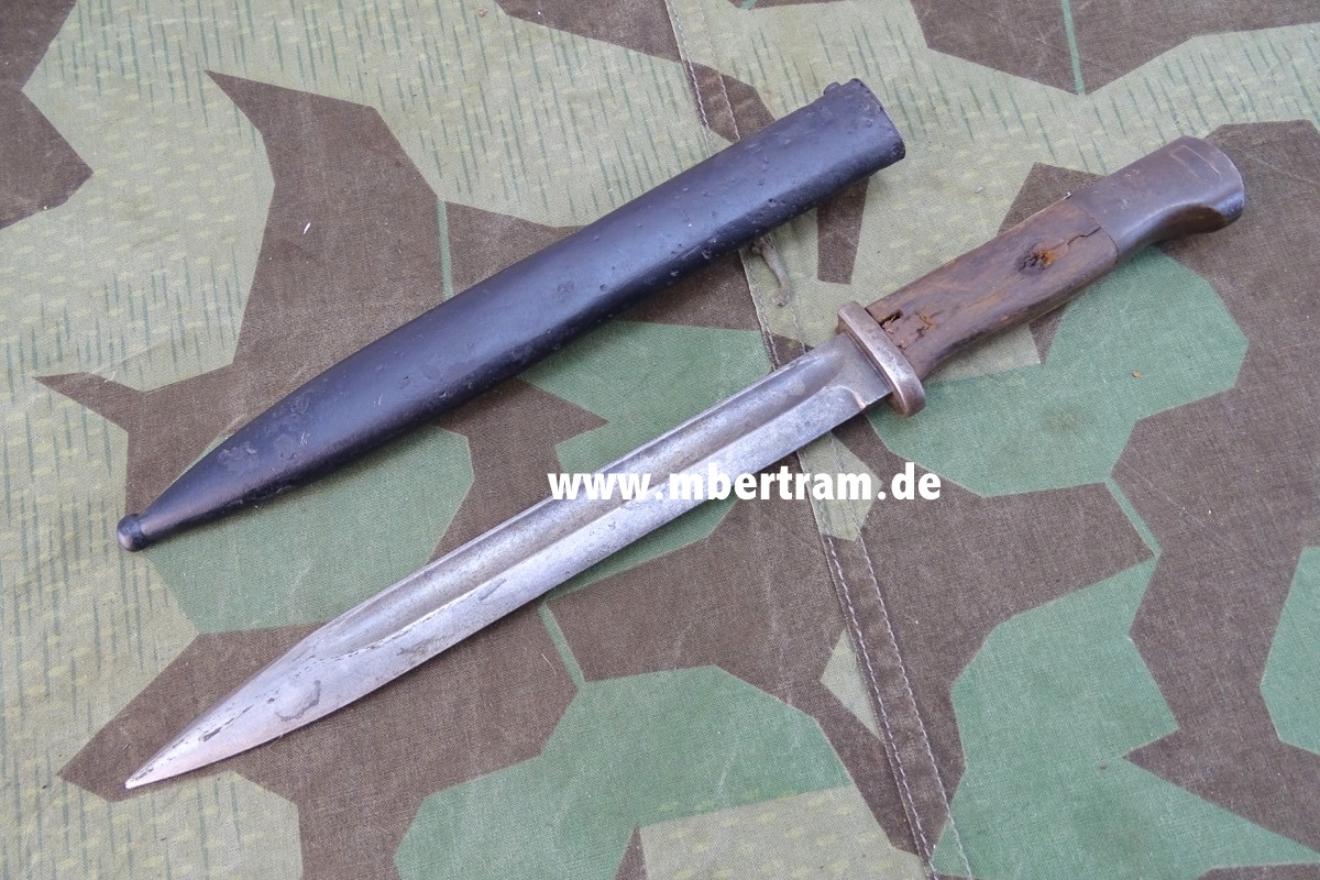 Seitengewehr SG  84/98, 2. Weltkrieg,  Scheide narbig