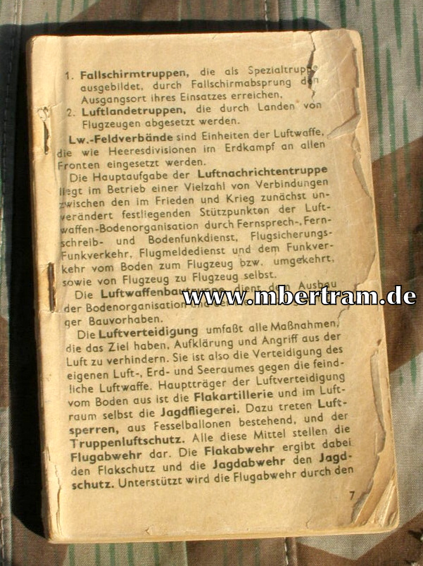 Kriegsflugzeuge, Ansprache, Erkennen, Bewaffnung um 1942