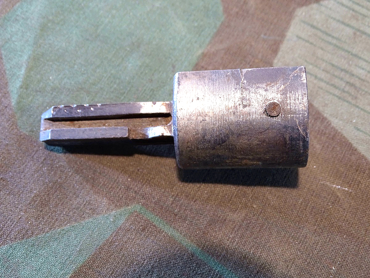 Bajonetthalterung mit Splint, für  Wehrmachts K 98 