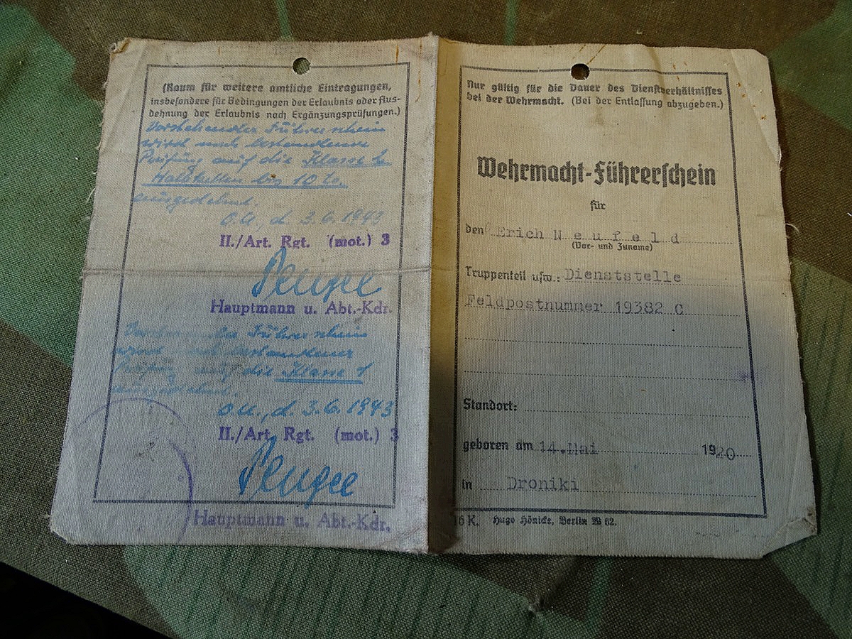 Wehrmacht  Führerschein, E.Heufeldt aus Droniki, Halbkette bis 10 To, 2. Art. Rgt. ( mot) 3