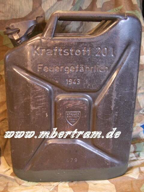 Wehrm. Benzin Kanister 1943, 95% Farbe, Nowack Bautzen