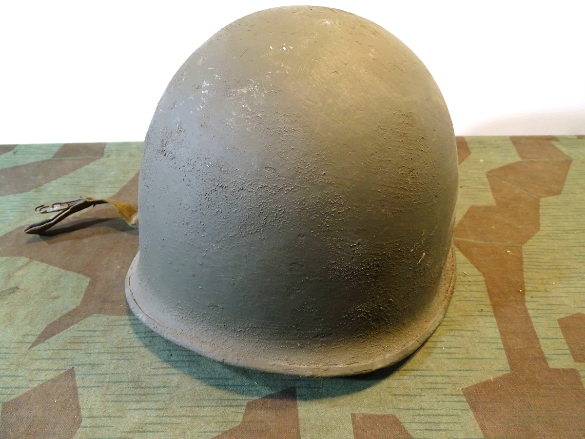 21018-4 US Stahlhelm Modell 2. Weltkrieg Modell 1944. Guter Zustand, MEDIUM