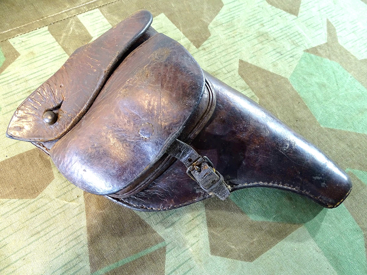 Tasche für Reichsrevolver M 83 mit 3 Hülsen, Fa. Billep Spandau, A.R. 39