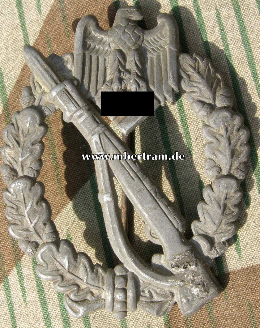 Infanteriesturmabzeichen in Silber Feinzink, hohl geprägt