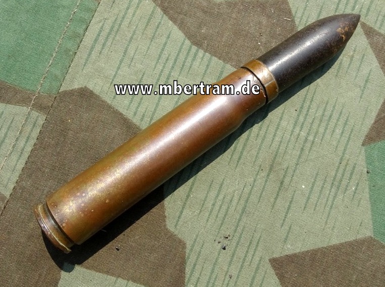 USA , 2. Weltkrieg, 20 mm Panzer Munition für schweres Flugzeug Bord MG