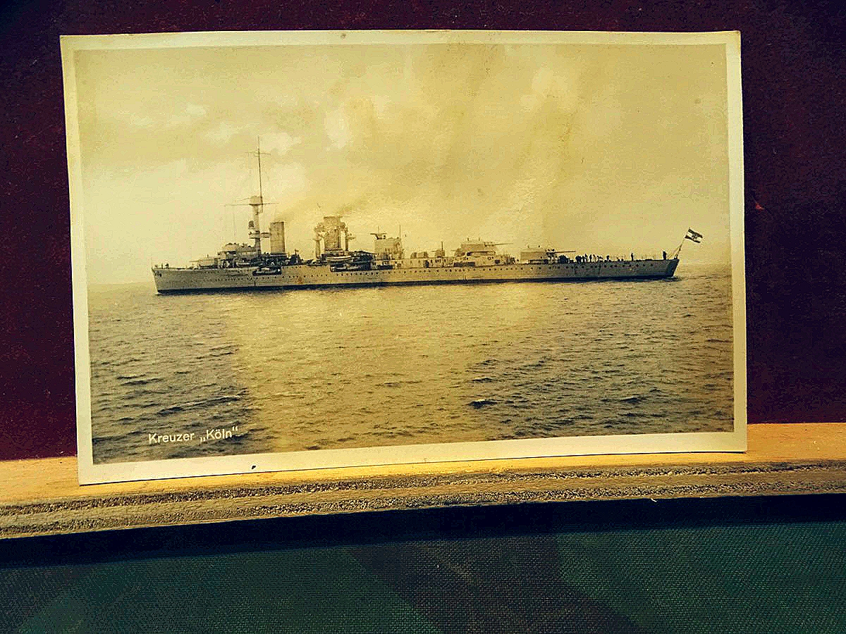 Postkarte  Kreuzer Köln der Reichsmarine
