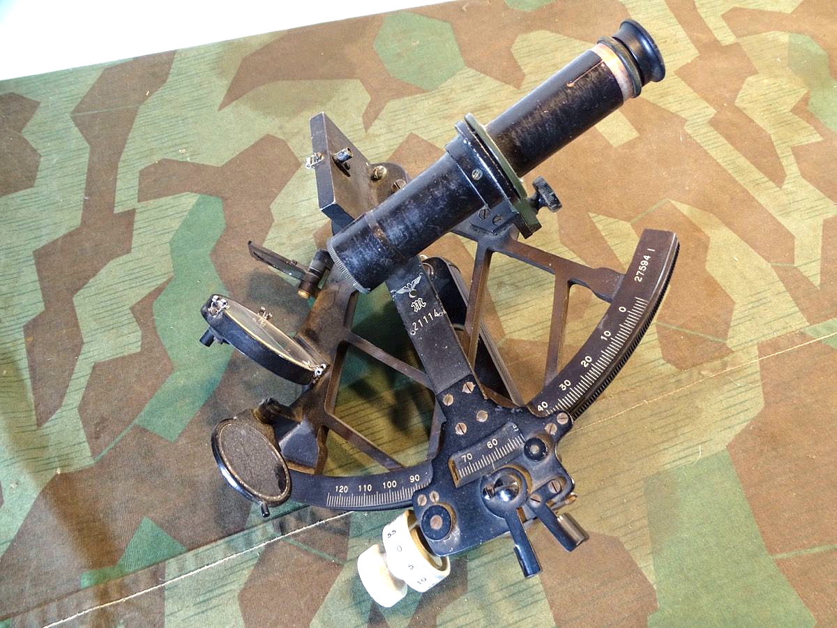 Sextant der Kriegsmarine mit großem Reichsadler mit M Sextant der Kriegsmarine mit großem Reichsadler mit M