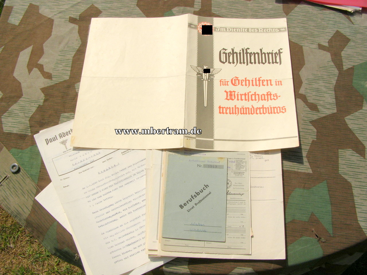 Gehilfenbrief Wirtschafts-Treuhänderbüros 1943, Papiere....