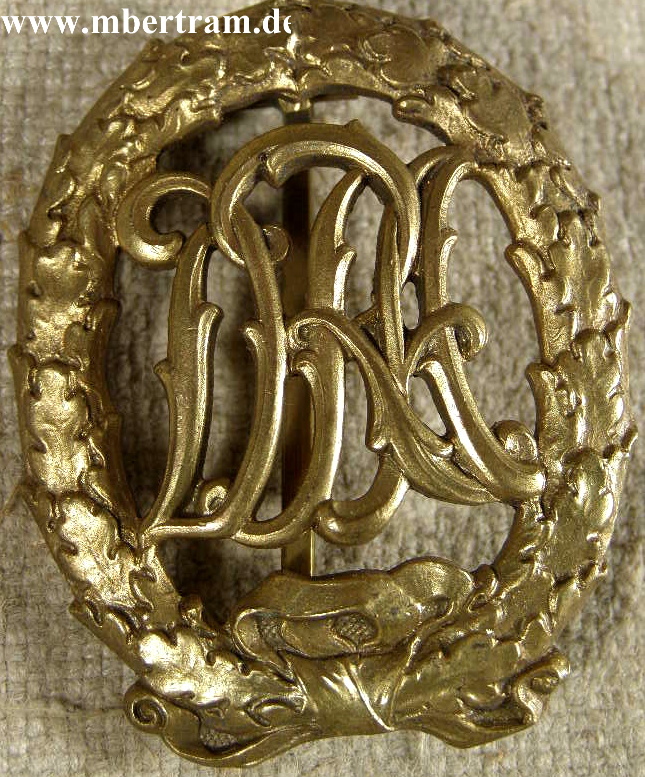 REICHSSPORTABZEICHEN DRA IN BRONZE, BUNTMETALL