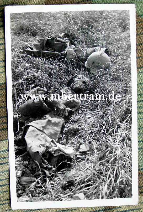 Privatfoto, Toter Franzose vor Verdun, 2. Weltkrieg