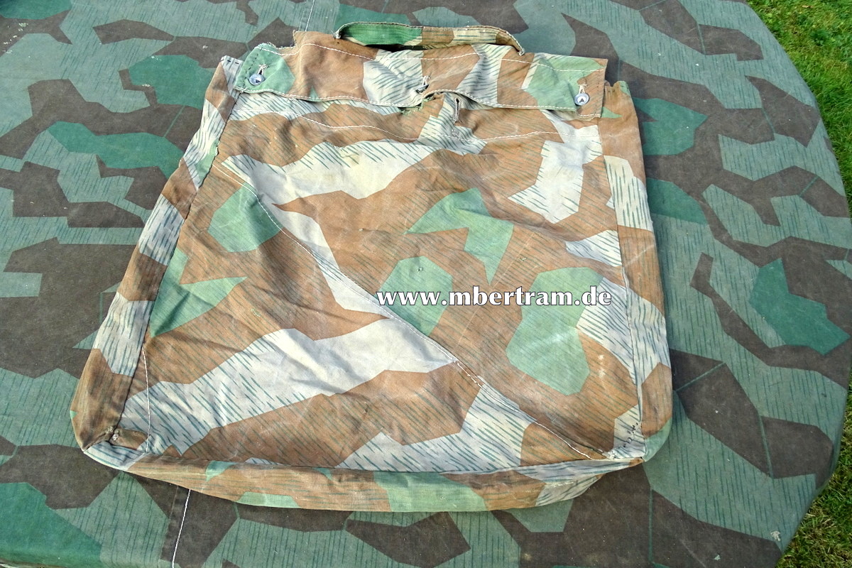 Kleidertasche aus Zeltbahn -Tarnstoff, Frontfertigung