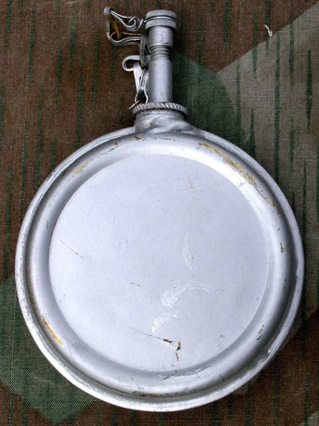 10332-22 WH MG 42 Zubehörtasche, 1944/45 Ersatzstoff, gefüllt
