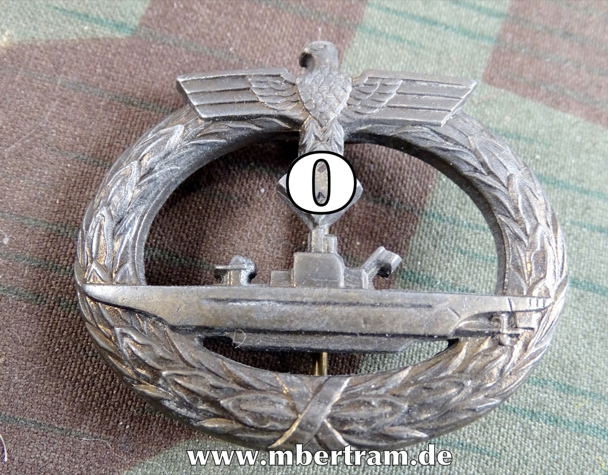 U-Bootkriegsabzeichen Feinzink, gewölbt, die Nadel magnetisch