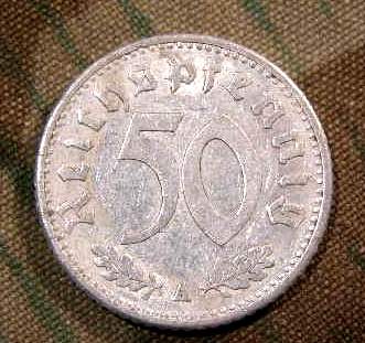 50 Pfennig Stück, kunstvolle Originalmünze 2. WK, Adler HK