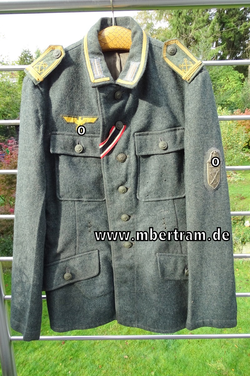 Kriegsmarine-Küstenartillerie Unterfeldwebel Jacke,  Feldgrau, Narvik Schild