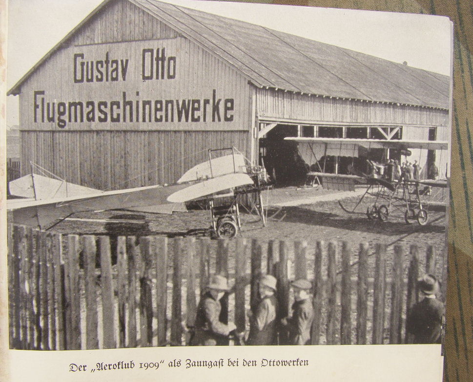 7816-4 Udet, E., Mein Fliegerleben, 1935, 184 Seiten, mit Abb.