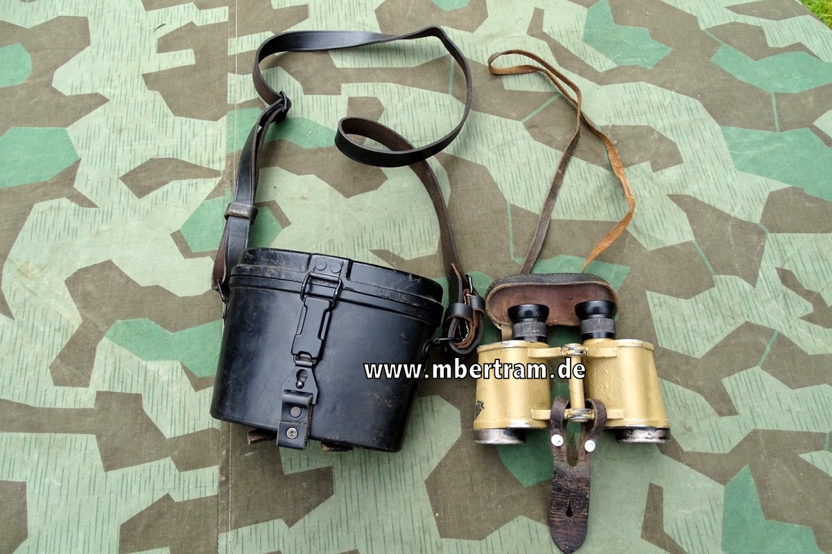 Wehrmachts Dienstglas 6x30, "ddx", Bakelitbehälter, Riemen, Knopflasche, Abdeckung