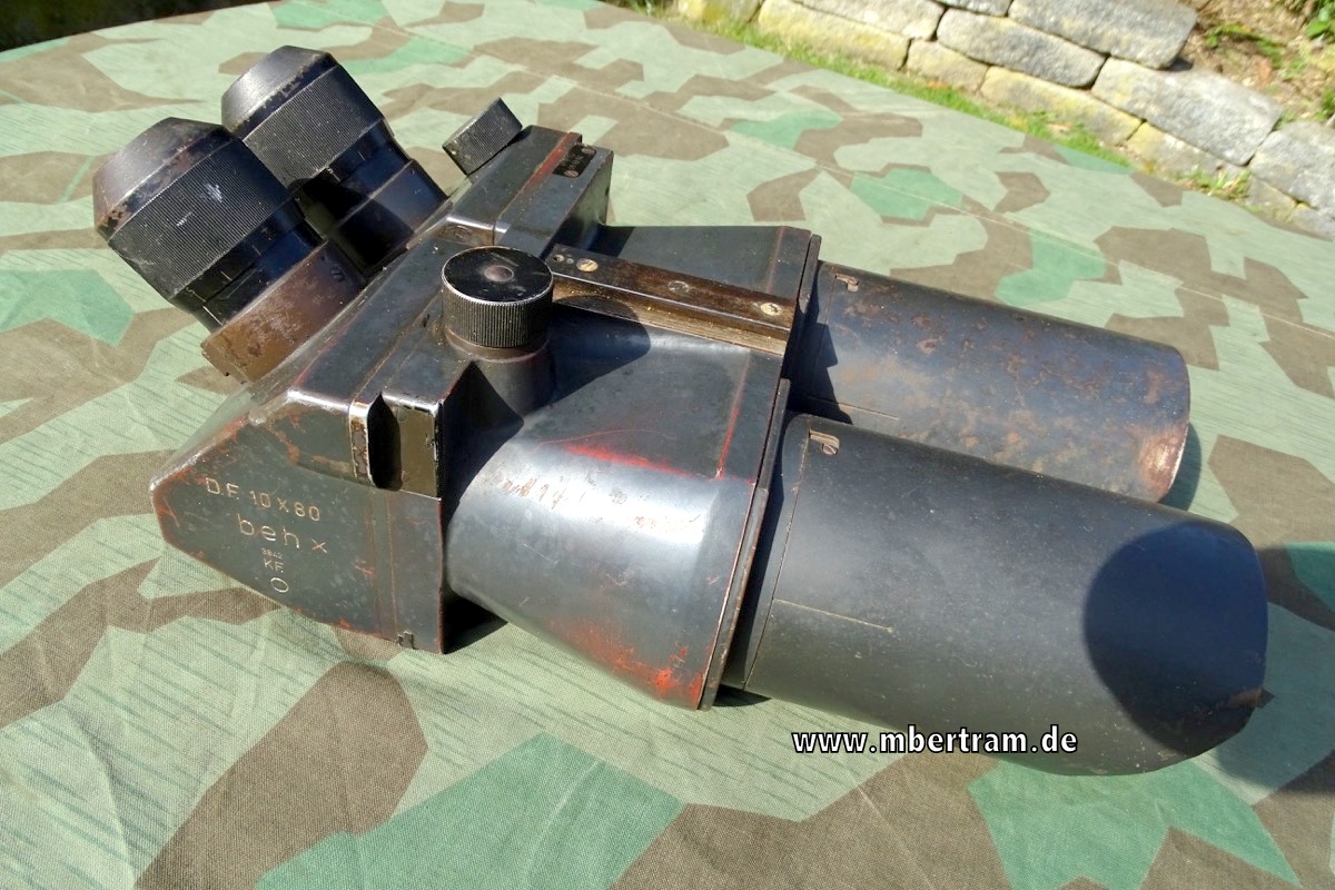 Flak Fernglas Flakglas D.F. 10x80 Wehrmacht, Feldgrau, Herstellercode "beh"