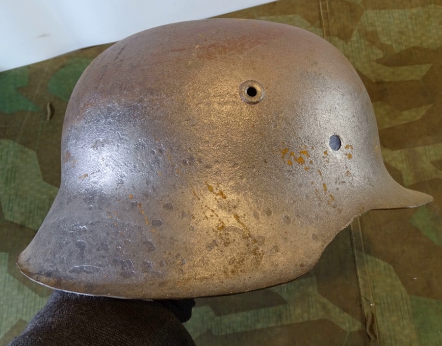 20747-1 Wehrmachts Stahlhelm Glocke M 42, Gr. 64, gereinigt
