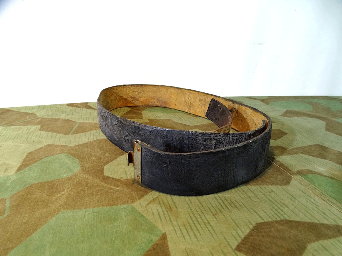 Wehrmacht Lackleder Ausgeh Koppelriemen,  ca. 97 cm