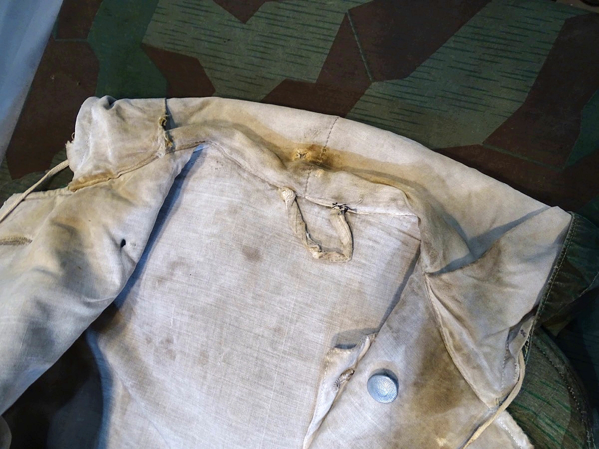 20950-10 Wehrmacht wendbare Wintertarnjacke, Splittertarn auf weiß, getragenes, ungereinigtes Stück