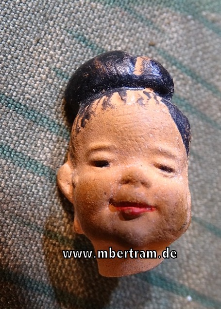 "Helene" , Serie "Wilhelm Busch Figuren" Handbemalt, Keramik, WHW, Feb. 1940