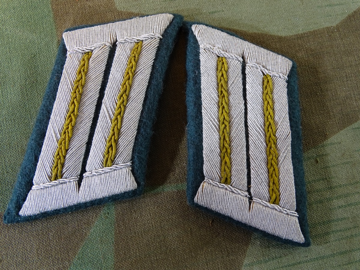 Paar Kragenspiegel für Offiziere der Kavallerie, Wehrmacht