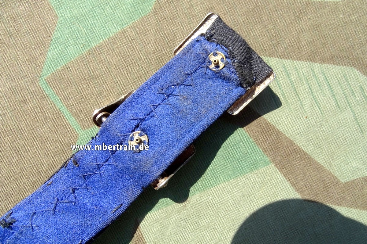 16422-8 Kinder Uniform, preussisches, blaues Uniformtuch, Preussische Uniformknöpfe.
