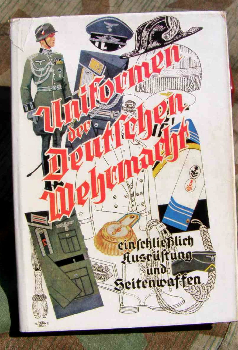 Uniformen der deutschen Wehrmacht - incl. Ausrüstung....