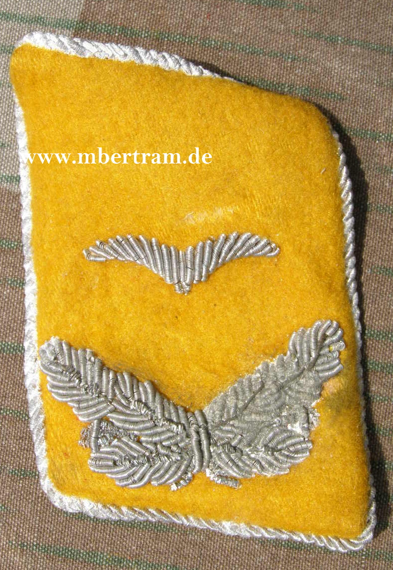 Luftwaffe, Kragenspiegel Leutnant der fliegenden Truppe