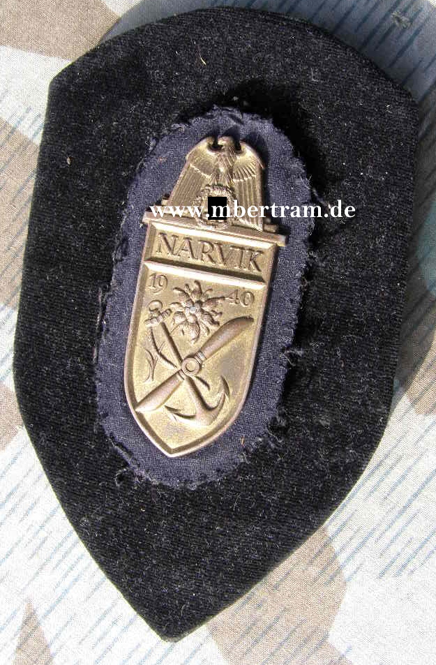 Narvikschild Kriegsmarine, DK Gold Träger, Zink, vergoldet