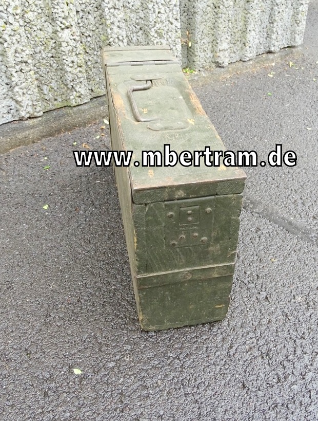 Holz Gurtkasten 1. Weltkrieg für Schwarzlose MG 1907/12 mit 250er Stoff Munitionsgurt