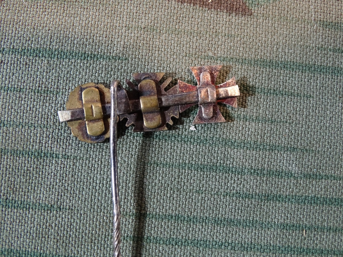 3er Miniaturenspange 1. Weltkrieg, EK 2, Ehrenkr. F.Frontkpf., Verwundeten Abz. Schwarz. 