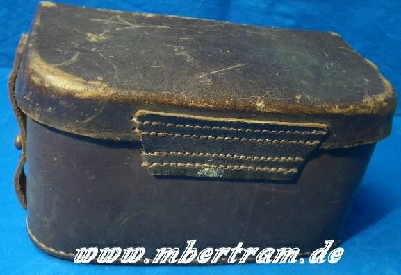 Gürteltasche für Sanitäter. " S Nrh. 1938" mit Inhalt