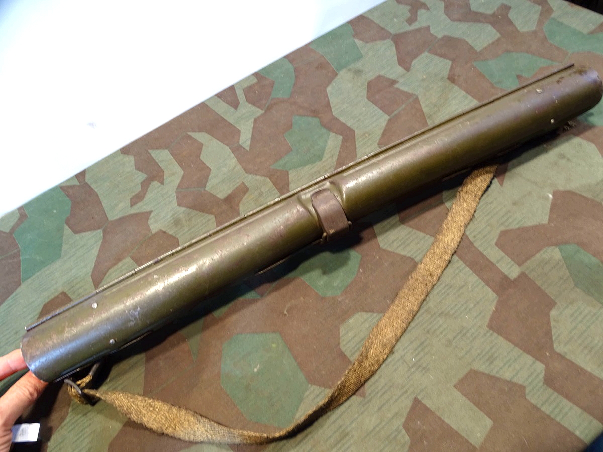 Ersatzlaufbehälter für MG 34,  Webriemen.  Hst. Code u.WaA, feldgrau " brc 41"