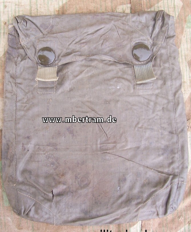 Wehrmacht Gasplanentasche ,gummiertes Leinen,